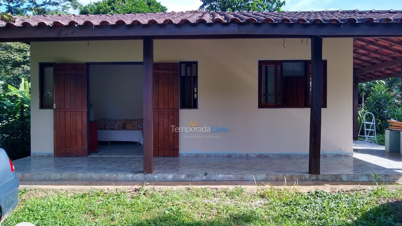 Casa para aluguel de temporada em Ubatuba (Ubatumirim)