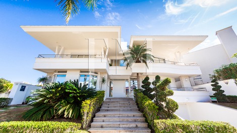 Casa cerca de la playa de Jurerê Internacional y Donna Jurerê