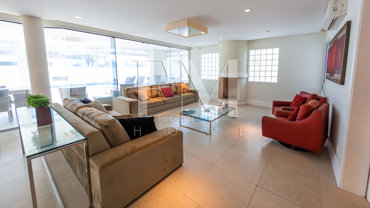 Casa para alquiler de vacaciones em Florianopolis (Jurerê Internacional)