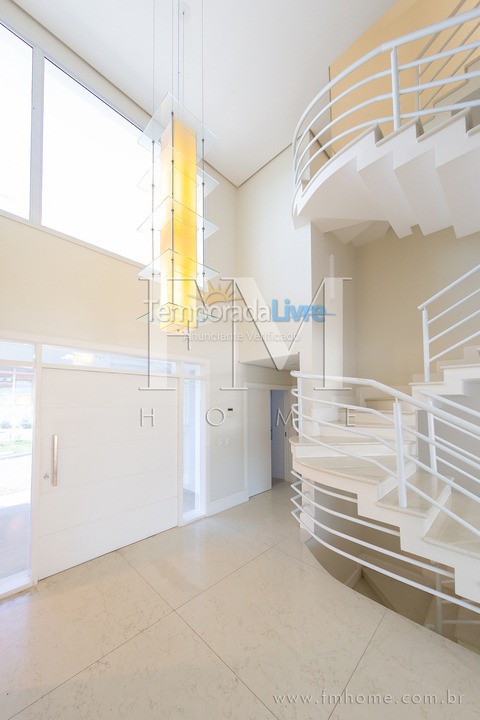 Casa para alquiler de vacaciones em Florianopolis (Jurerê Internacional)