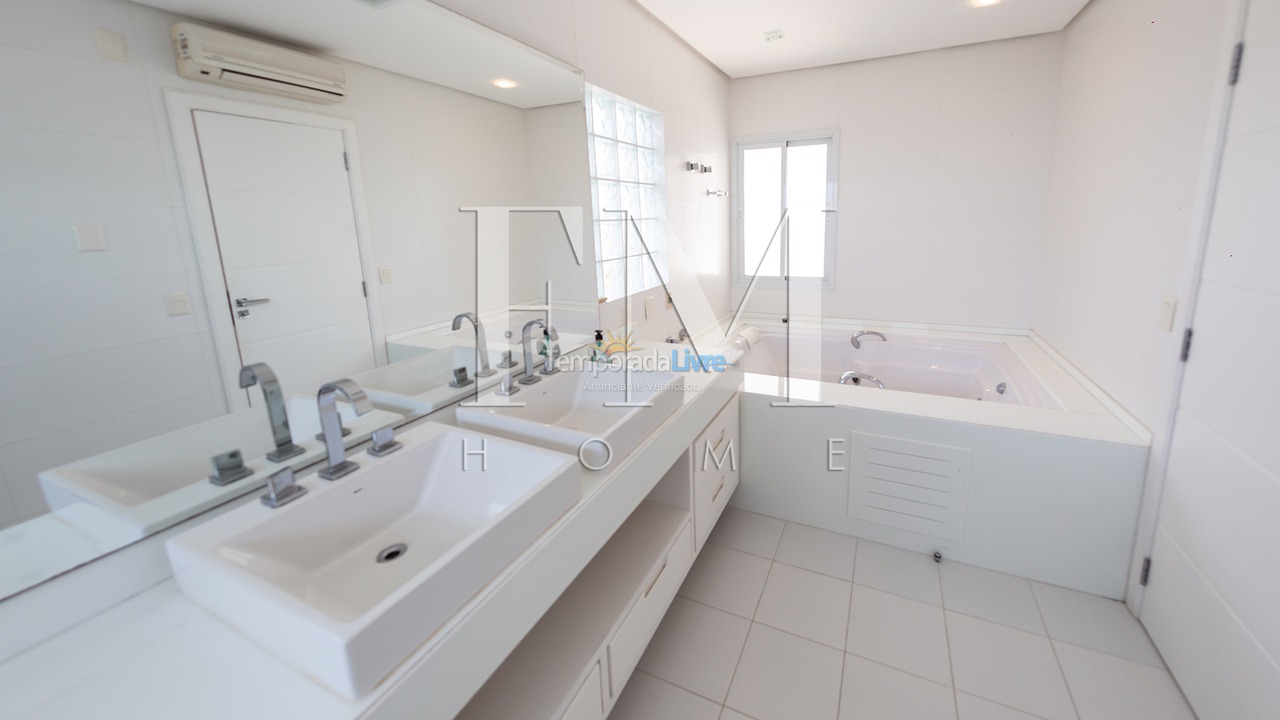 Casa para alquiler de vacaciones em Florianopolis (Jurerê Internacional)