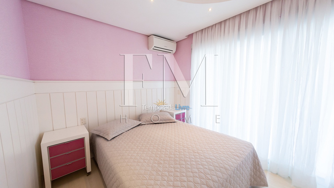 Casa para alquiler de vacaciones em Florianopolis (Jurerê Internacional)