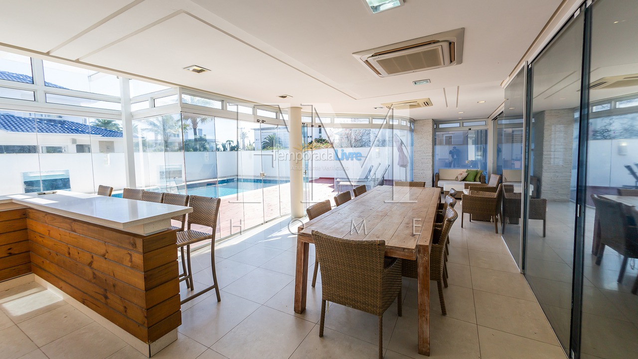 Casa para alquiler de vacaciones em Florianopolis (Jurerê Internacional)