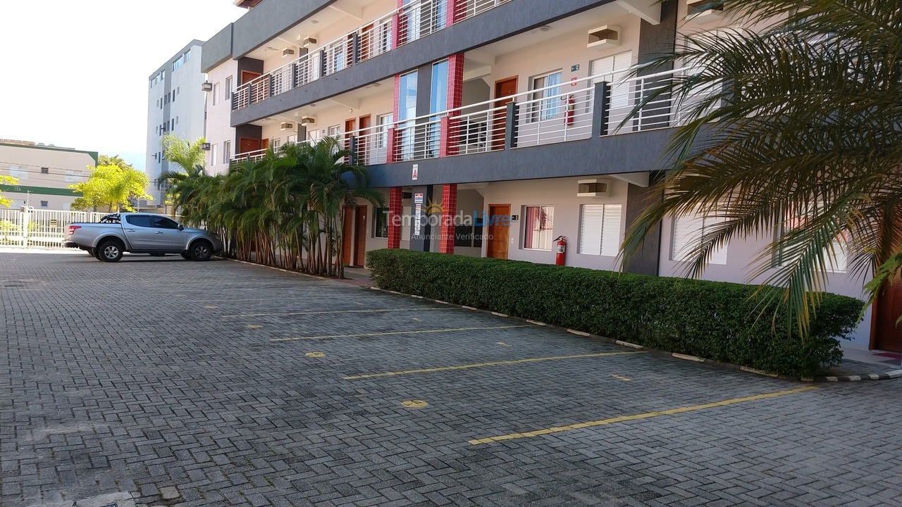 Apartamento para aluguel de temporada em Ubatuba (Itaguá)