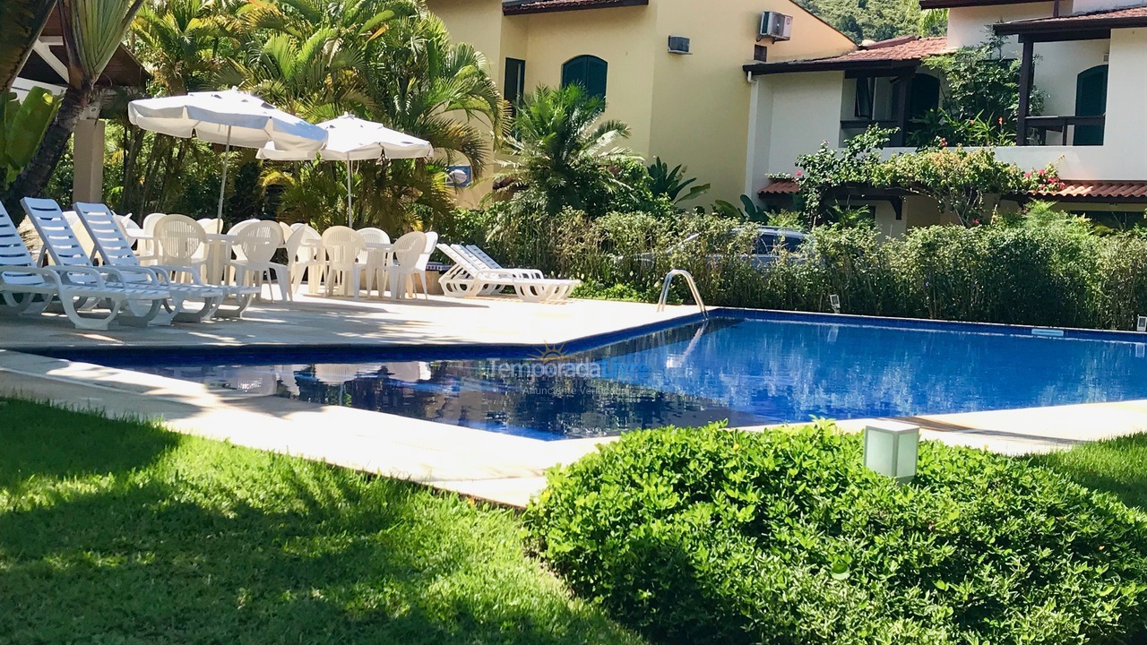 Casa para alquiler de vacaciones em São Sebastião (Praia da Baleia)