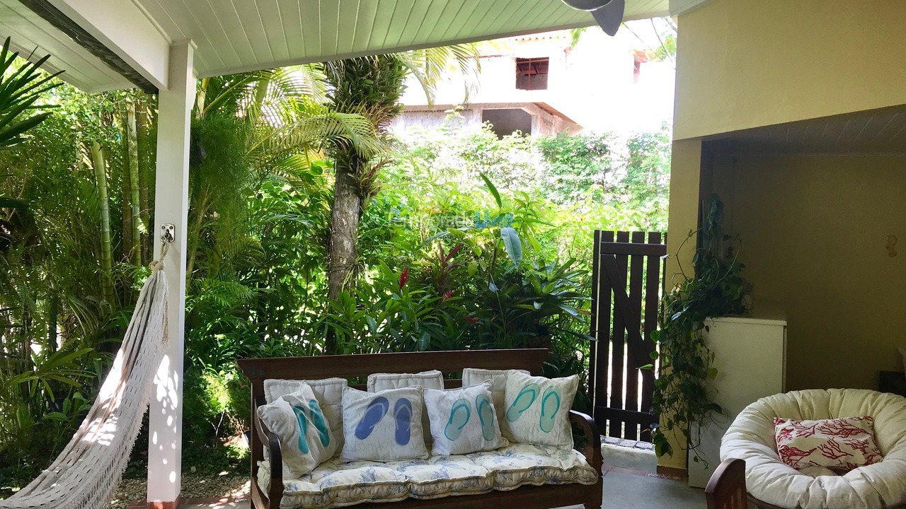 Casa para alquiler de vacaciones em São Sebastião (Praia da Baleia)