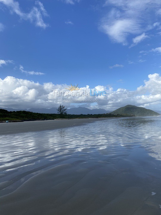 Casa para aluguel de temporada em Bertioga (Praia de Guaratuba)