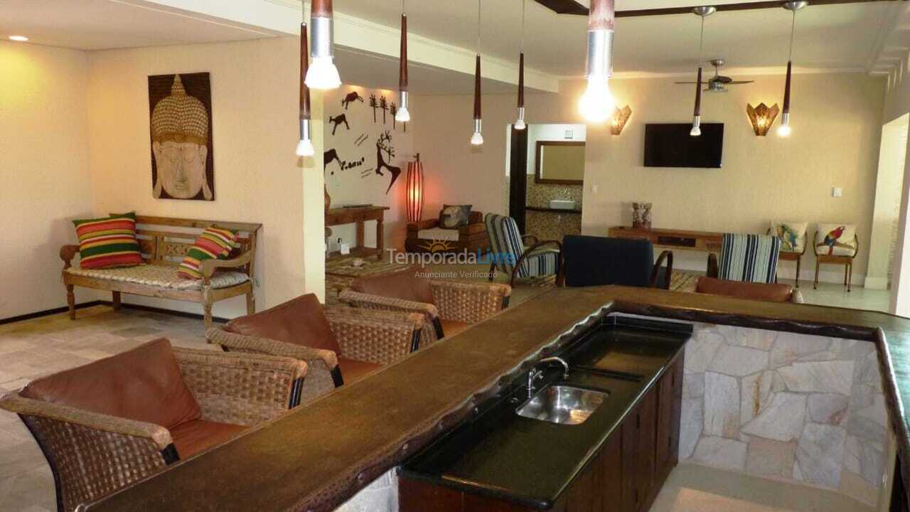 Casa para aluguel de temporada em São Sebastião (Maresias)