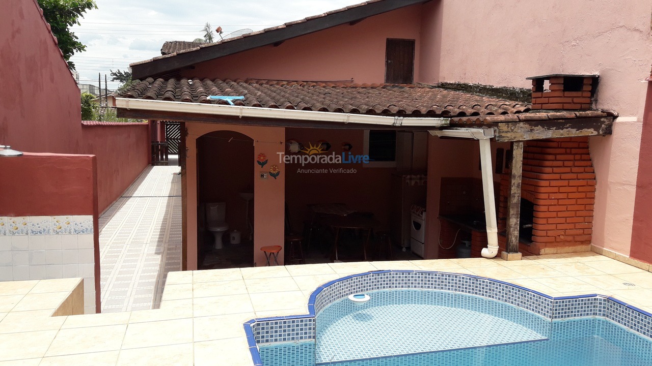 Casa para aluguel de temporada em Bertioga (Maitinga)