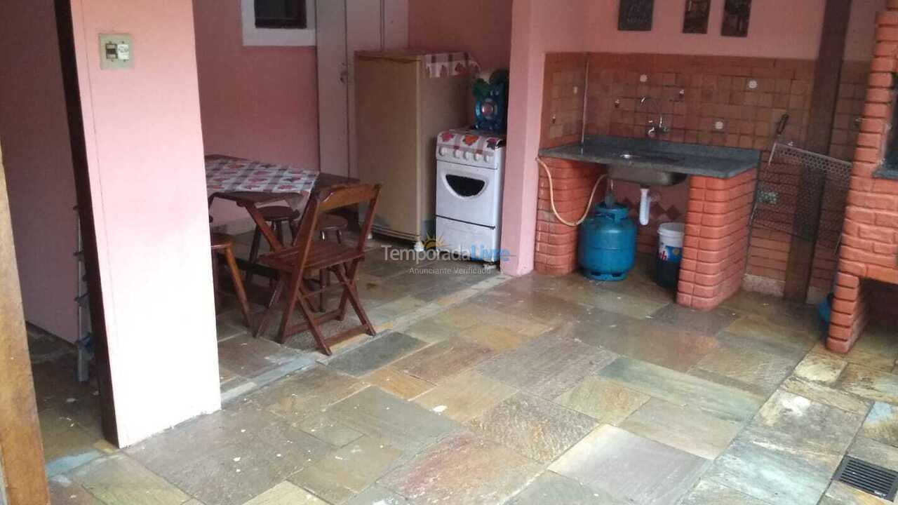 Casa para aluguel de temporada em Bertioga (Maitinga)