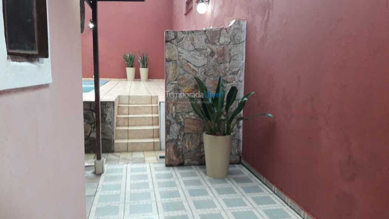 Casa para aluguel de temporada em Bertioga (Maitinga)