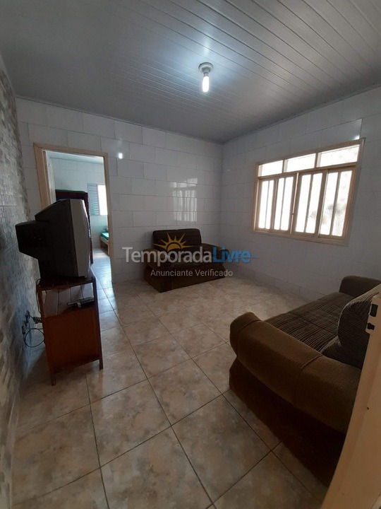 Casa para alquiler de vacaciones em Praia Grande (Praia do Caiçara)