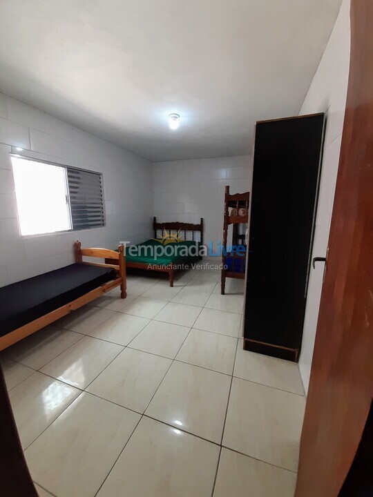 Casa para alquiler de vacaciones em Praia Grande (Praia do Caiçara)
