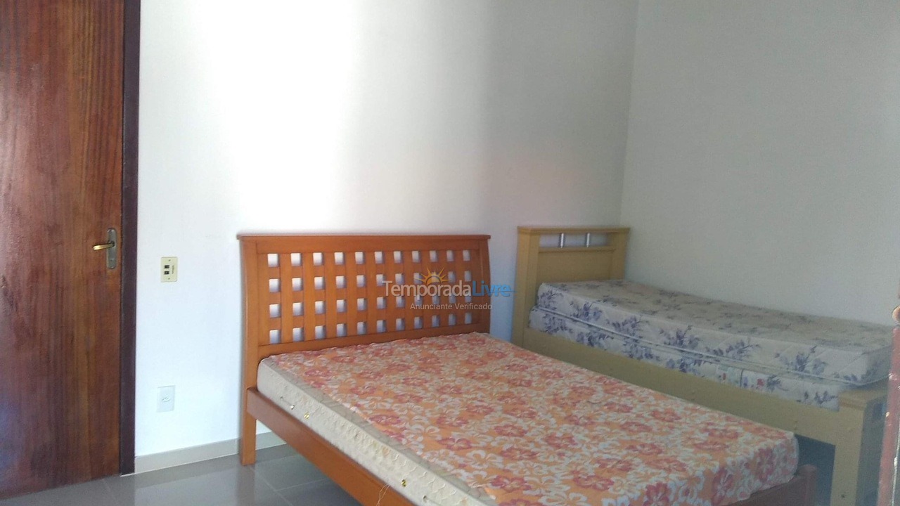 Casa para alquiler de vacaciones em Cabo Frio (Peró)