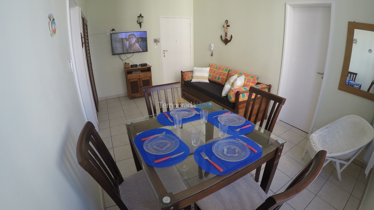 Apartamento para aluguel de temporada em Guarujá (Pitangueiras)