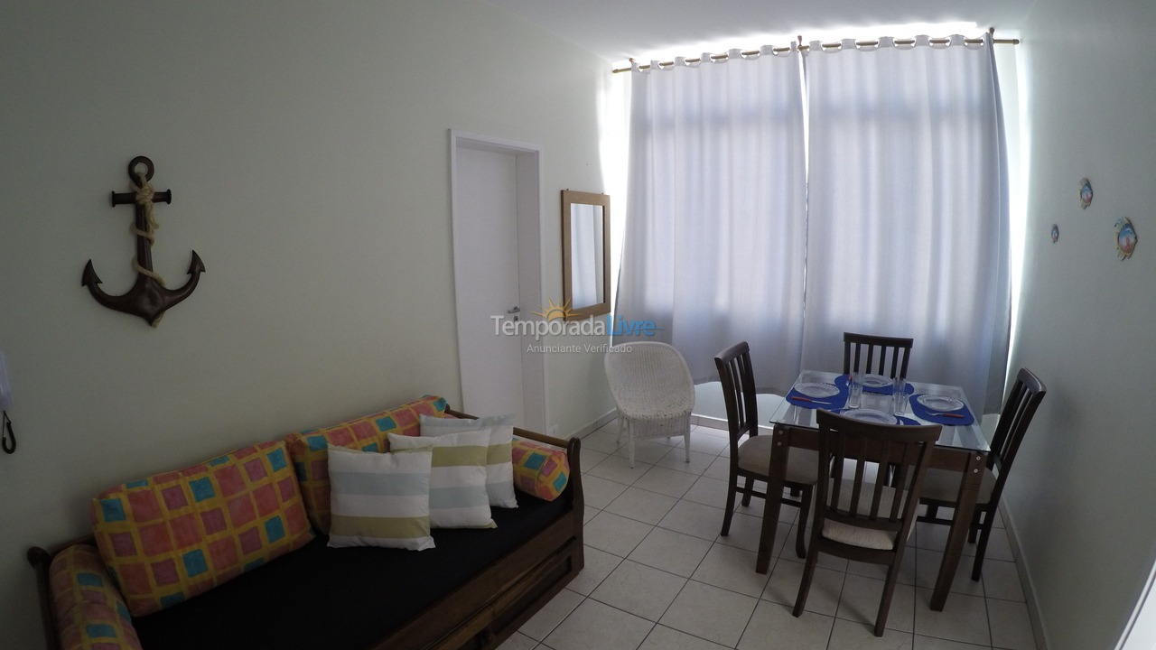 Apartamento para aluguel de temporada em Guarujá (Pitangueiras)