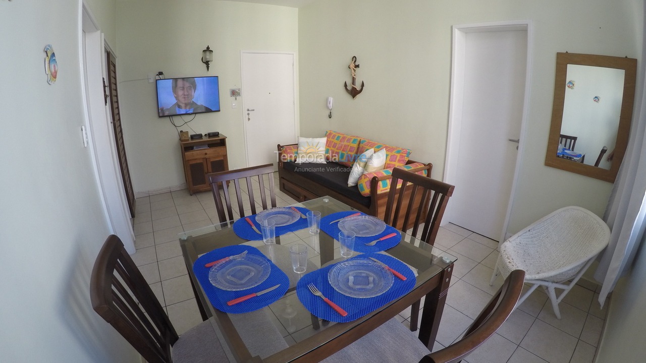 Apartamento para aluguel de temporada em Guarujá (Pitangueiras)