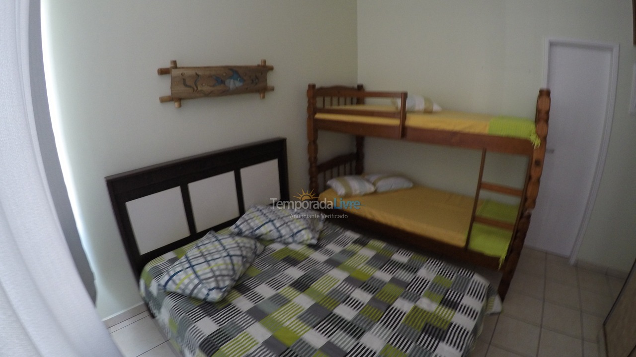 Apartamento para aluguel de temporada em Guarujá (Pitangueiras)