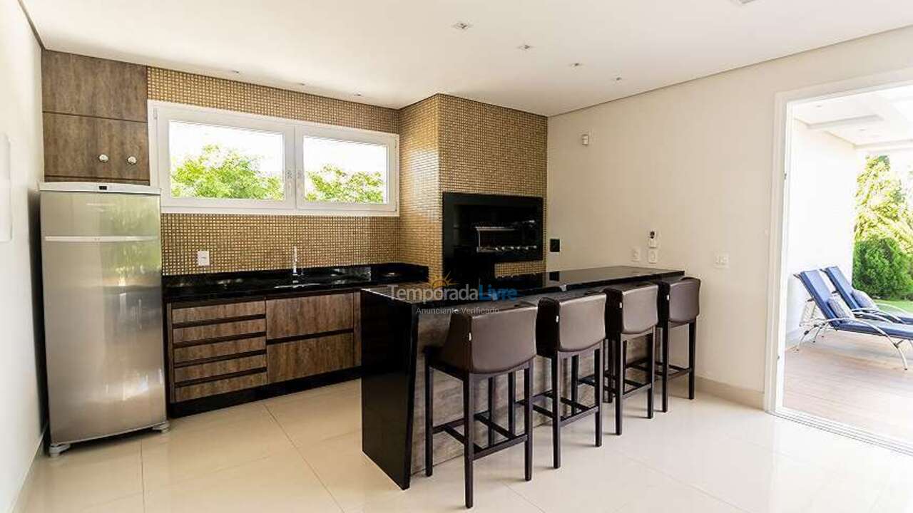 House for vacation rental in Florianopolis (Jurerê Internacional)