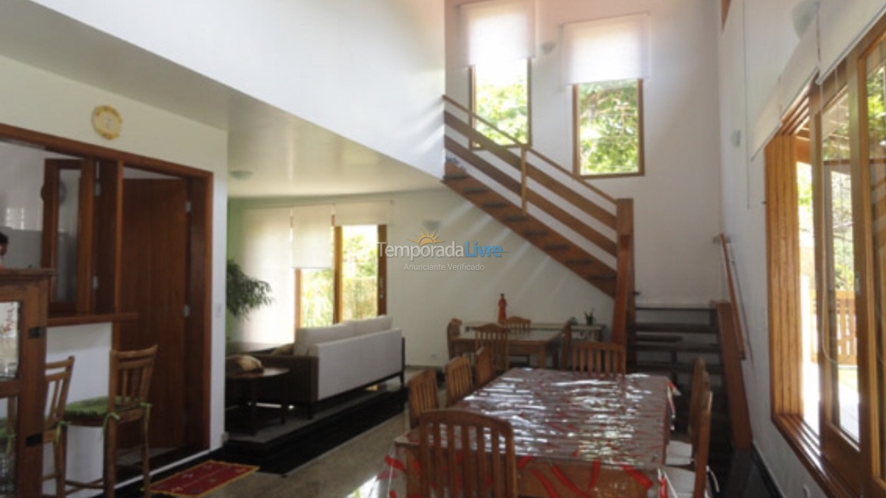 House for vacation rental in Ubatuba (Praia do Lázaro)