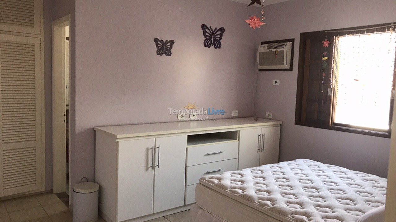 House for vacation rental in Ubatuba (Praia do Lázaro)