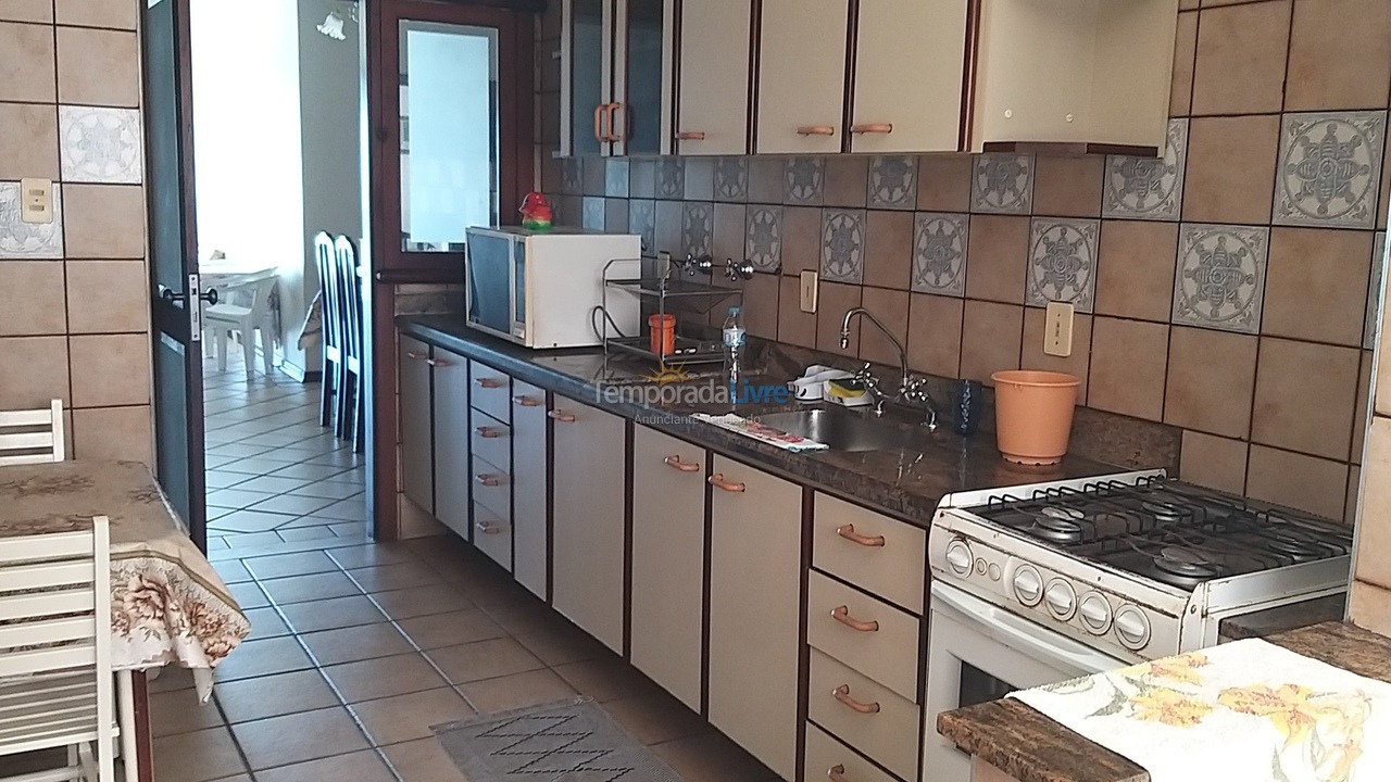 Apartment for vacation rental in Ubatuba (Praia Grande)
