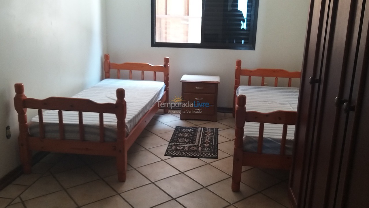 Apartment for vacation rental in Ubatuba (Praia Grande)