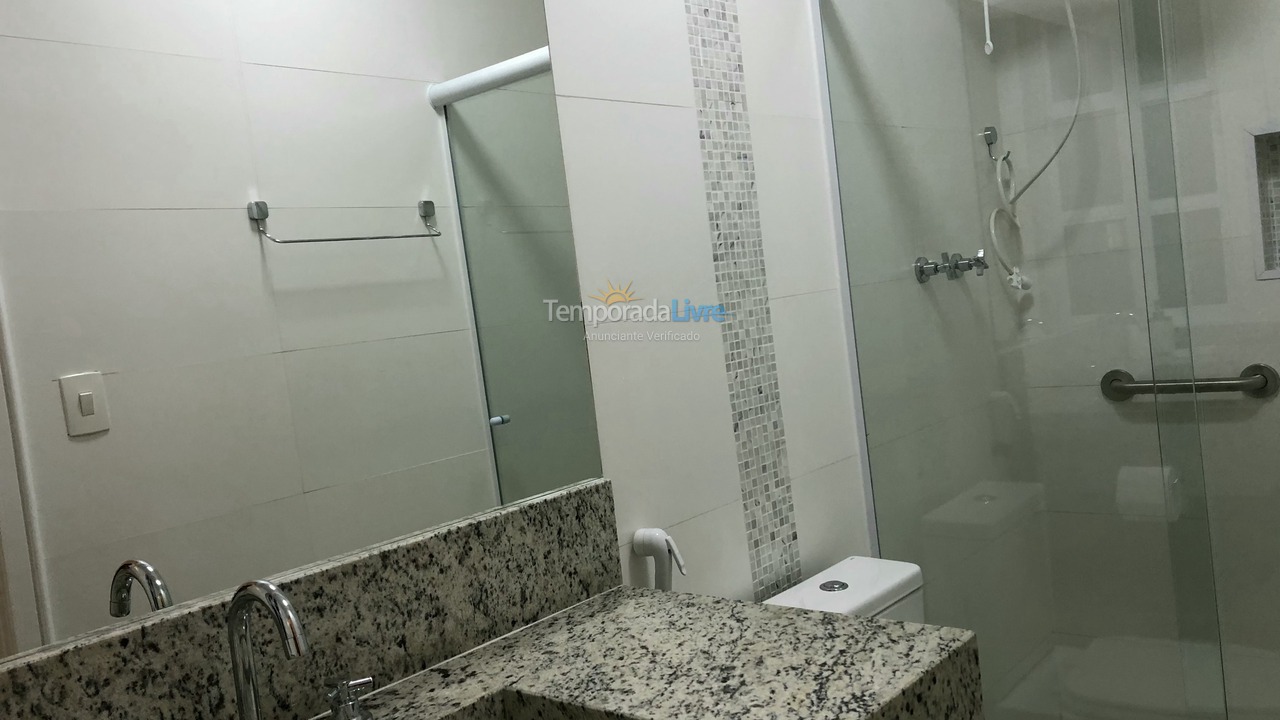 Apartamento para alquiler de vacaciones em Guarujá (Pitangueiras)