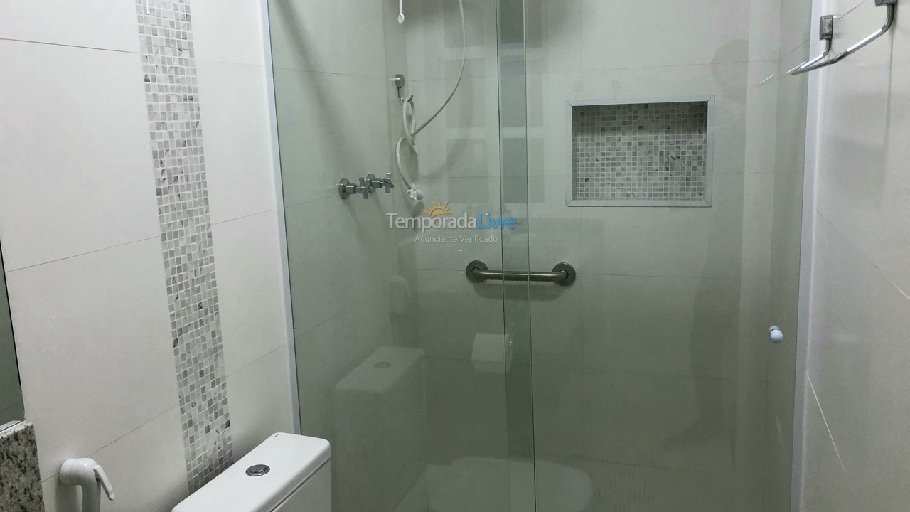 Apartamento para alquiler de vacaciones em Guarujá (Pitangueiras)
