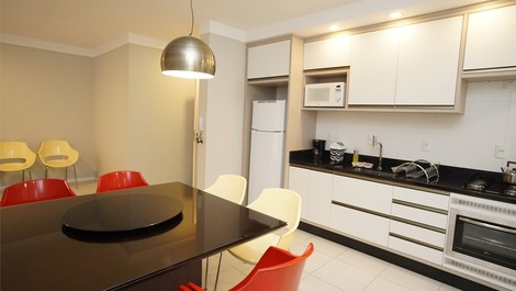 Dos suites en condominio nuevo, a 1 cuadra de la playa! A80