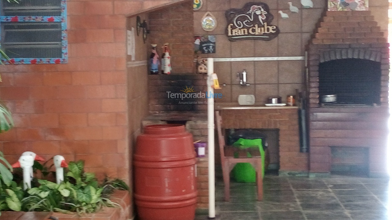 Granja para alquiler de vacaciones em Mairinque (Condomínio Porta do Sol)