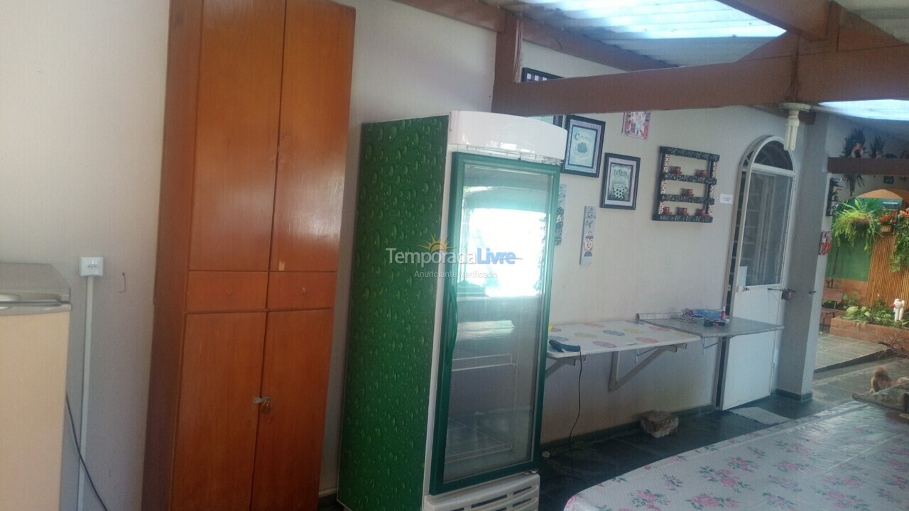 Granja para alquiler de vacaciones em Mairinque (Condomínio Porta do Sol)