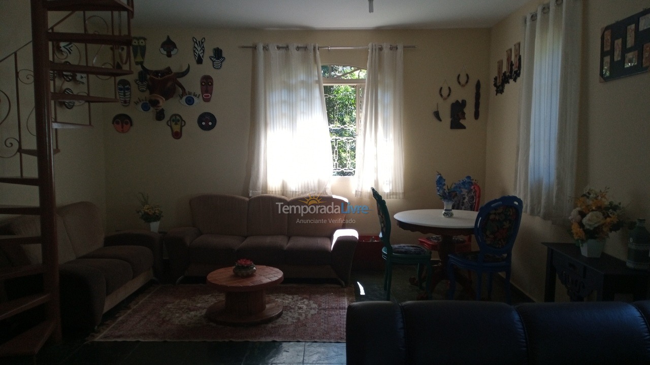 Granja para alquiler de vacaciones em Mairinque (Condomínio Porta do Sol)