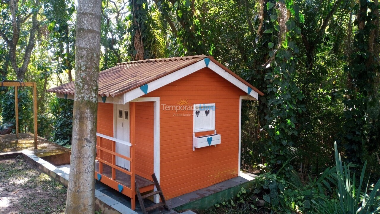 Granja para alquiler de vacaciones em Mairinque (Condomínio Porta do Sol)