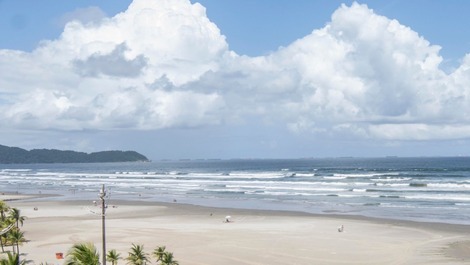 Praia Aviação vista em frente o apto