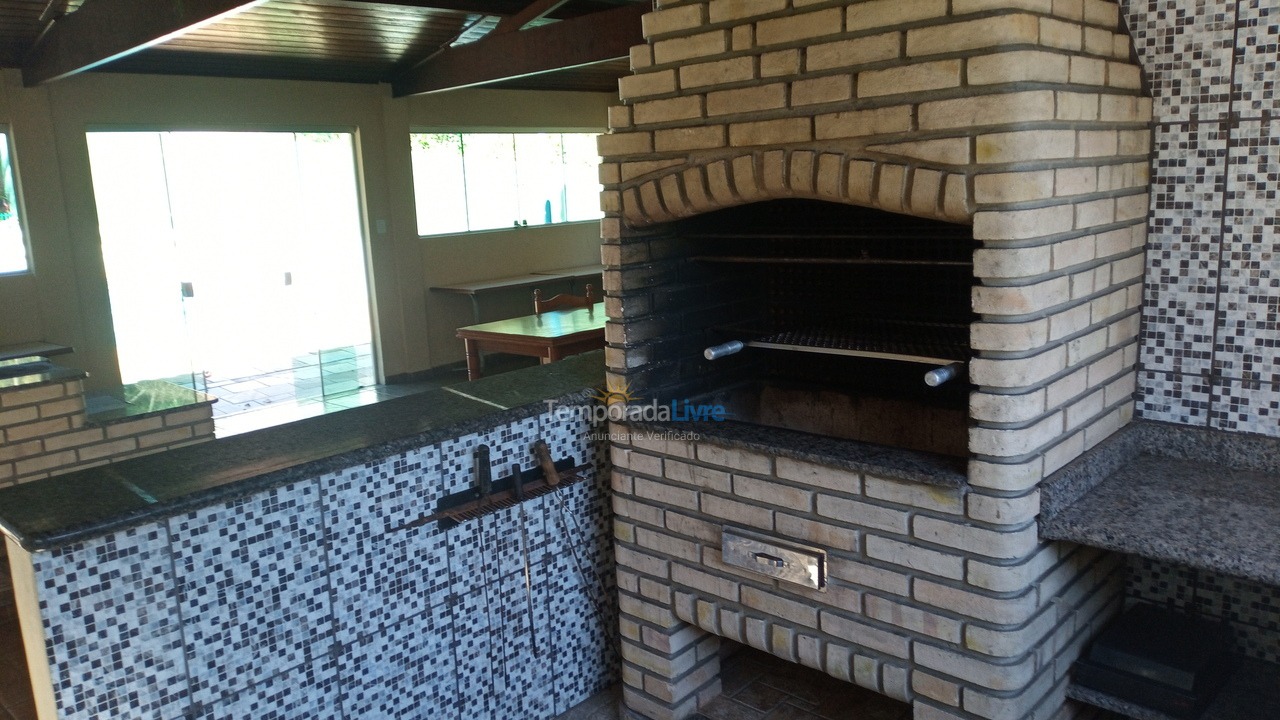 Granja para alquiler de vacaciones em Mairinque (Condomínio Porta do Sol)