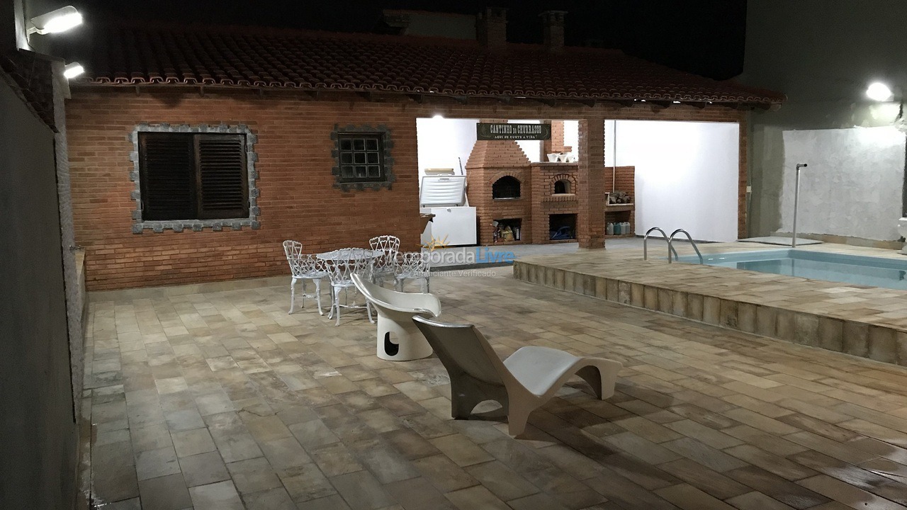 Casa para alquiler de vacaciones em Bertioga (Condominio Morada da Praia)