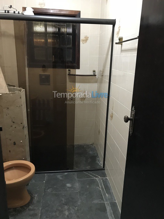 Casa para alquiler de vacaciones em Bertioga (Condominio Morada da Praia)