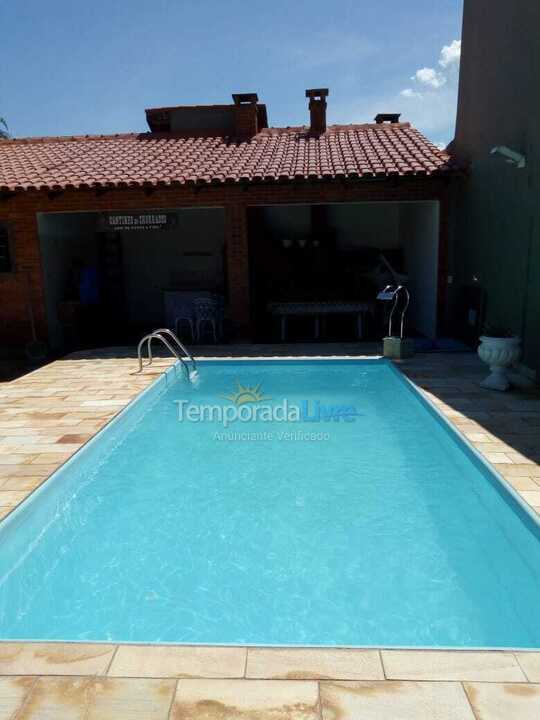 Casa para alquiler de vacaciones em Bertioga (Condominio Morada da Praia)