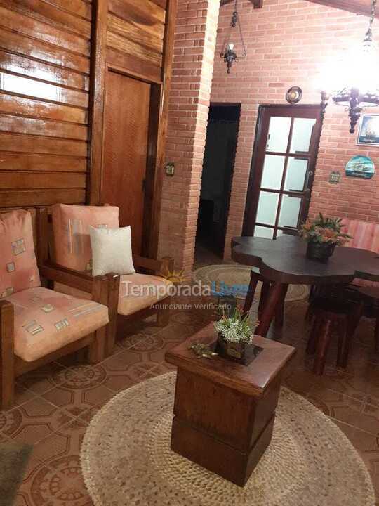 Casa para alquiler de vacaciones em Bertioga (Condominio Morada da Praia)