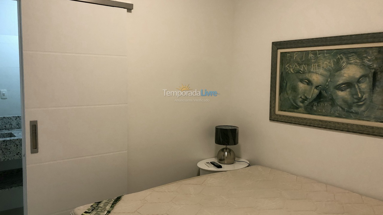 Apartamento para alquiler de vacaciones em Guarujá (Pitangueiras)