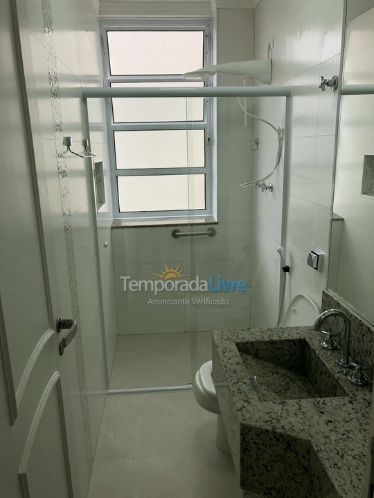 Apartamento para alquiler de vacaciones em Guarujá (Pitangueiras)