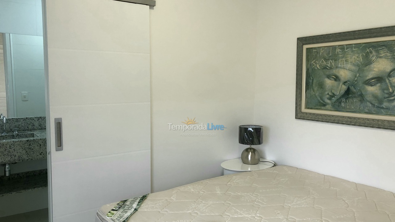 Apartamento para alquiler de vacaciones em Guarujá (Pitangueiras)