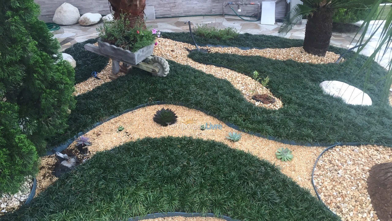 Casa para aluguel de temporada em Bertioga (Condominio Morada da Praia)