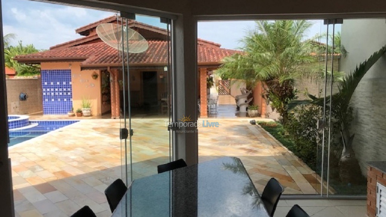 Casa para aluguel de temporada em Bertioga (Condominio Morada da Praia)