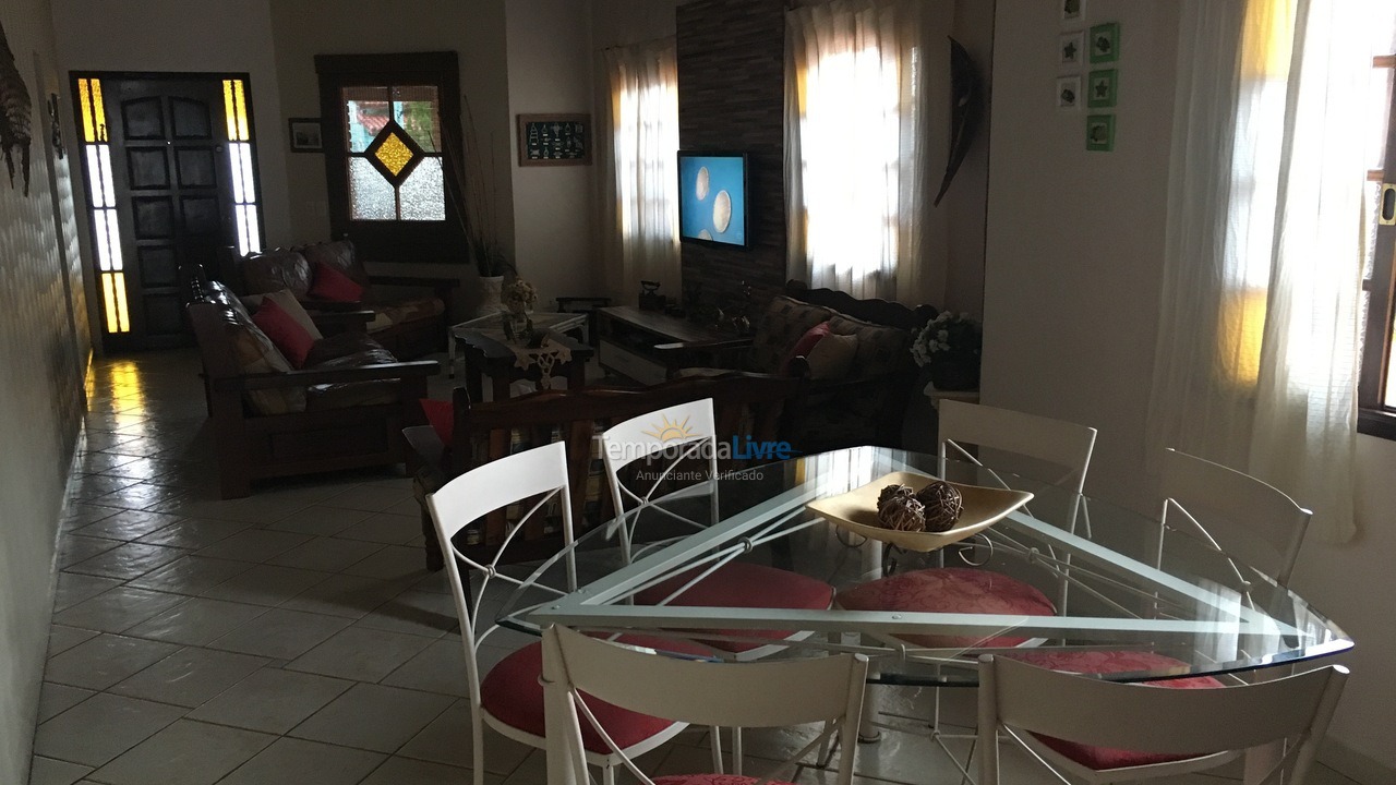 Casa para aluguel de temporada em Bertioga (Condominio Morada da Praia)