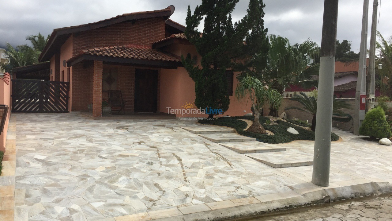 Casa para aluguel de temporada em Bertioga (Condominio Morada da Praia)