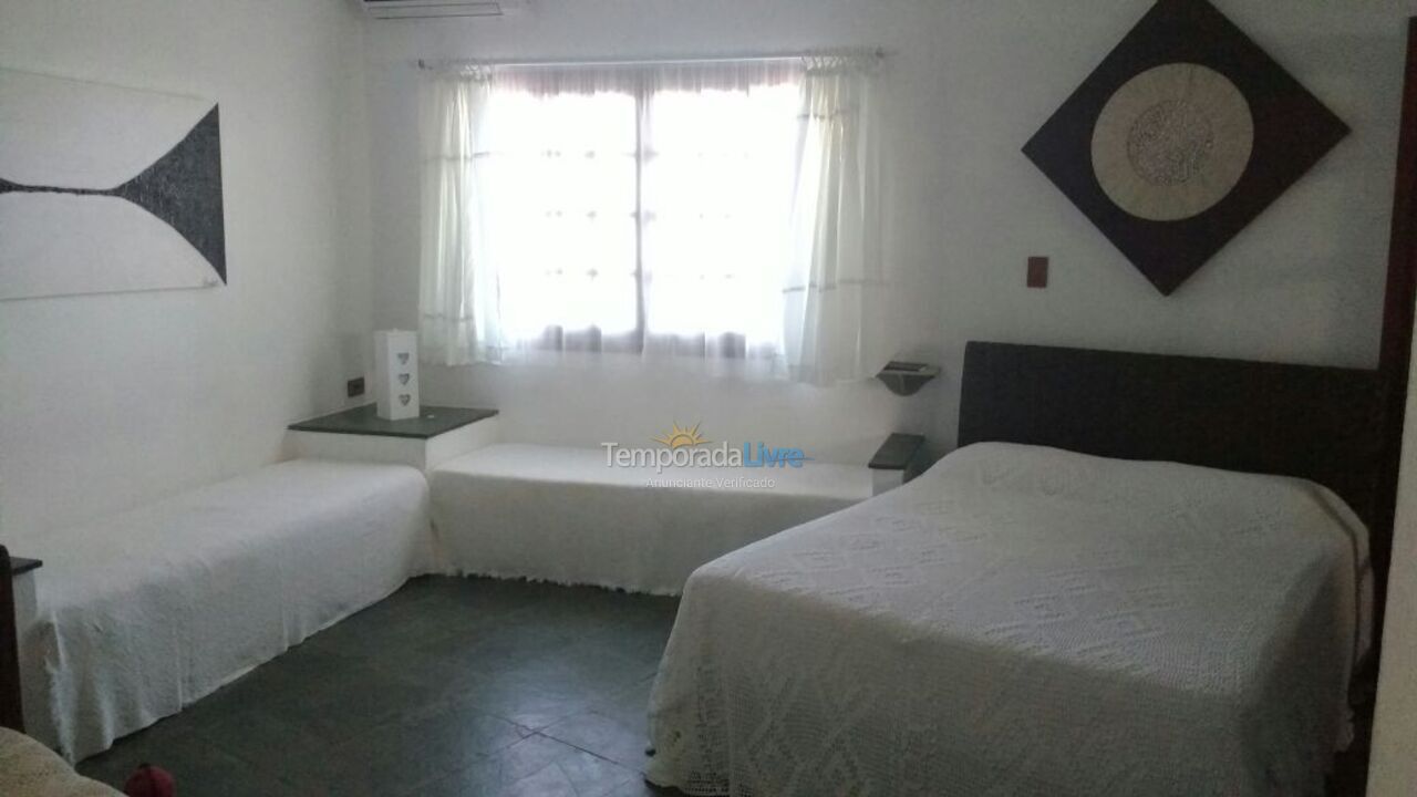 Apartamento para aluguel de temporada em Ubatuba (Lagoinha)