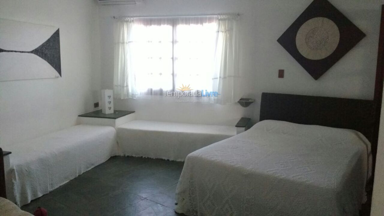 Apartamento para aluguel de temporada em Ubatuba (Lagoinha)