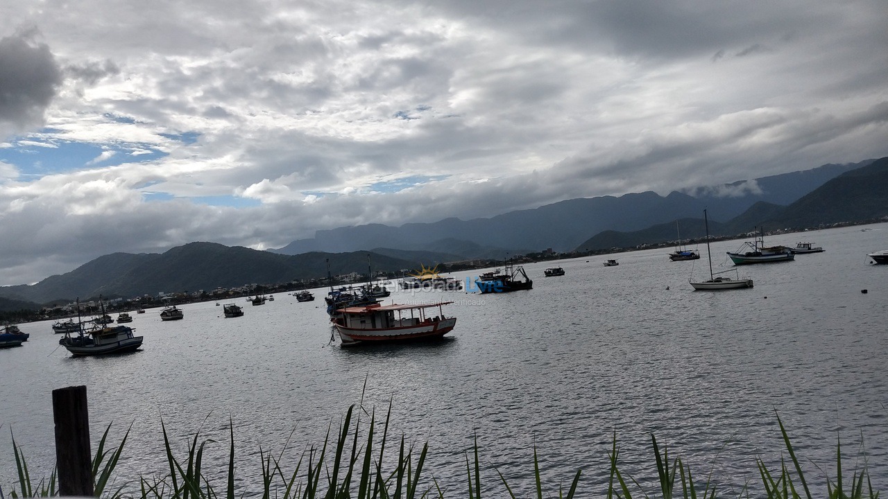 Apartamento para aluguel de temporada em Ubatuba (Itaguá)